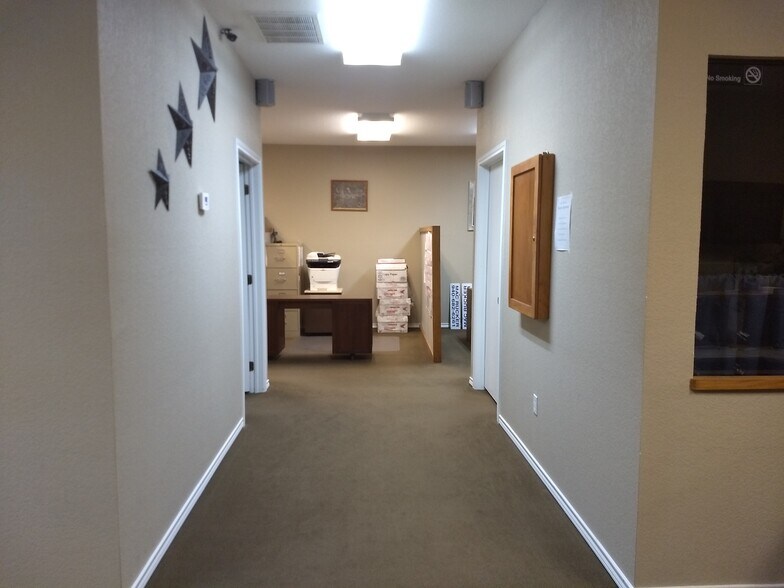 More Photos Of 4101 Highway 180 E, Mineral Wells Office For Sale