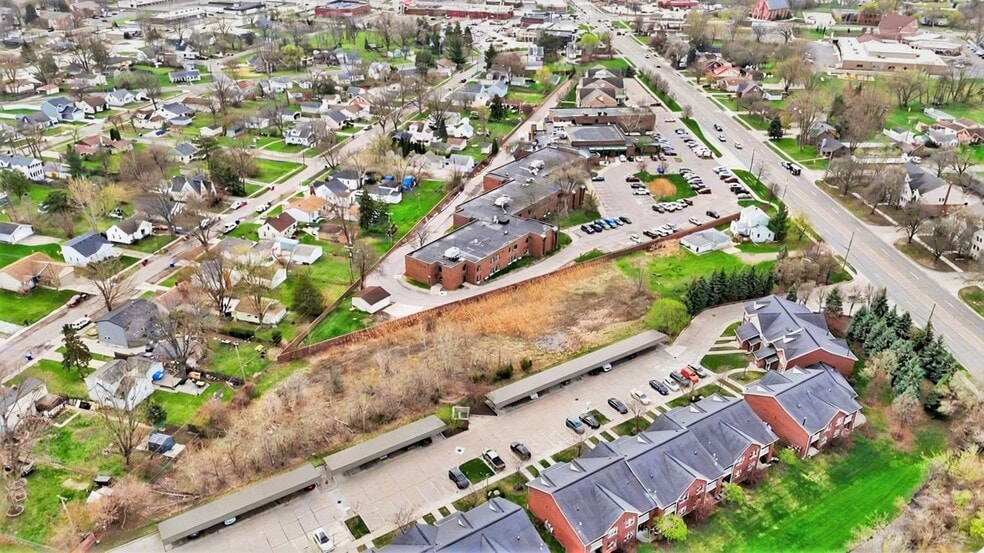 More Photos Of 33420 Utica Rd, Fraser Land For Sale