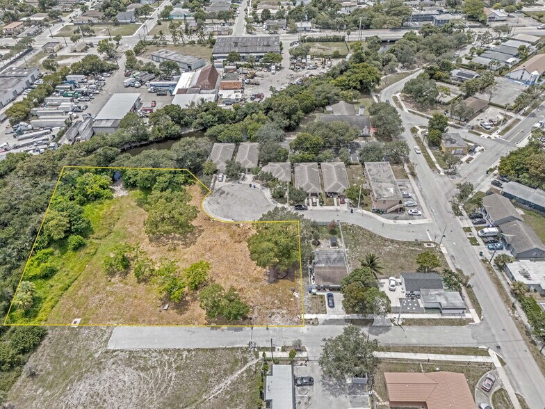 More Photos Of 700 Harris Ter, Fort Lauderdale Land For Sale