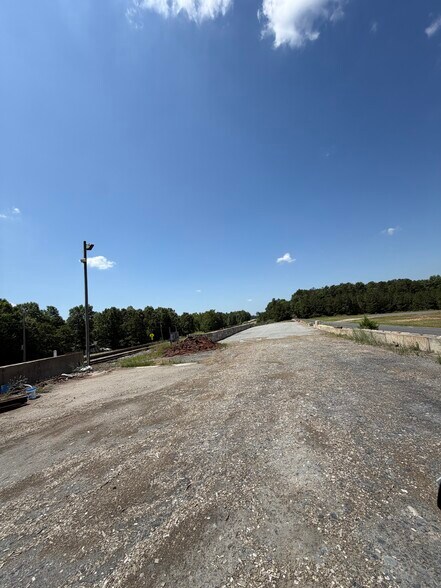More Photos Of 294 Alpha Rd, Dillwyn Land For Lease