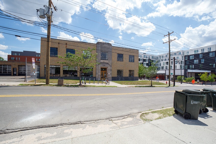 More Photos Of 321 W Geer St, Durham Restaurant For Lease