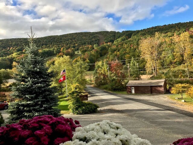 More Photos Of 3290 Ma-23, Hillsdale Hotel For Sale