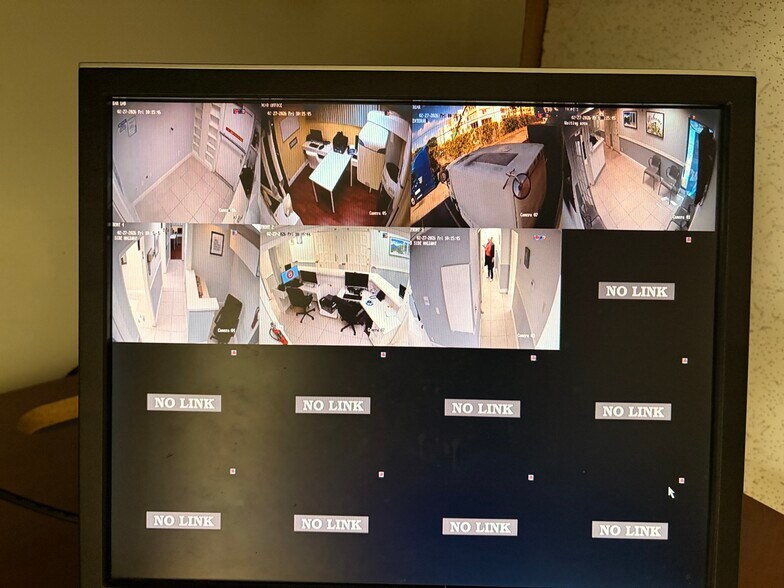 More Photos Of 2331 N State Road 7, Lauderdale Lakes Office For Sale