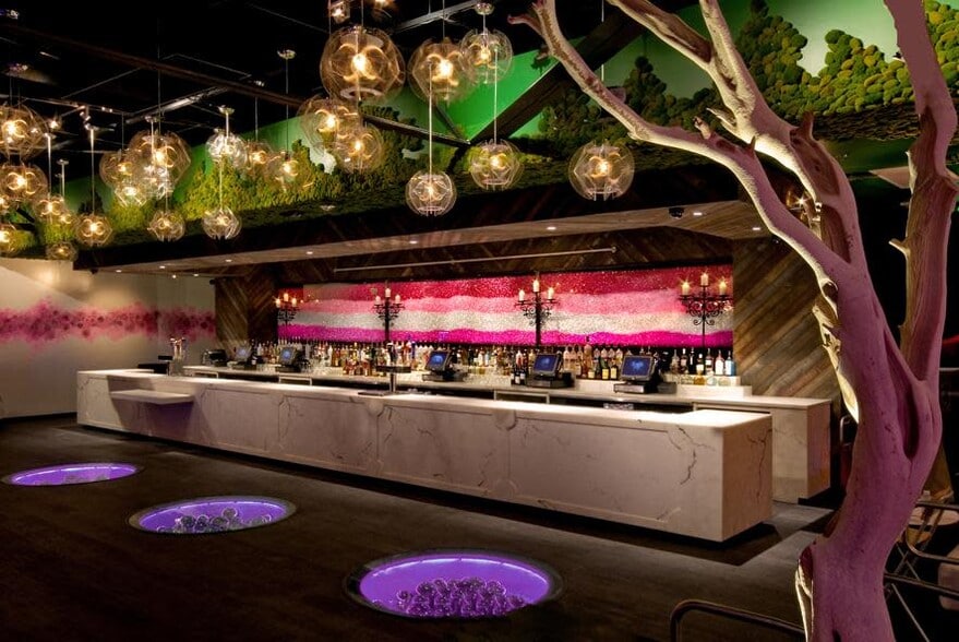 More Photos Of 500-502 4th Ave, San Diego Freestanding For Sale