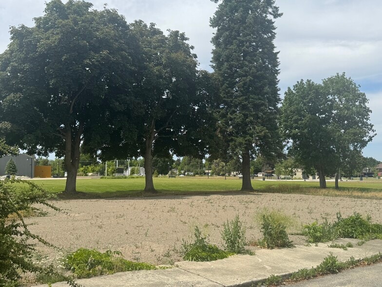 More Photos Of 10303 E Sprague Ave, Spokane Valley Land For Lease