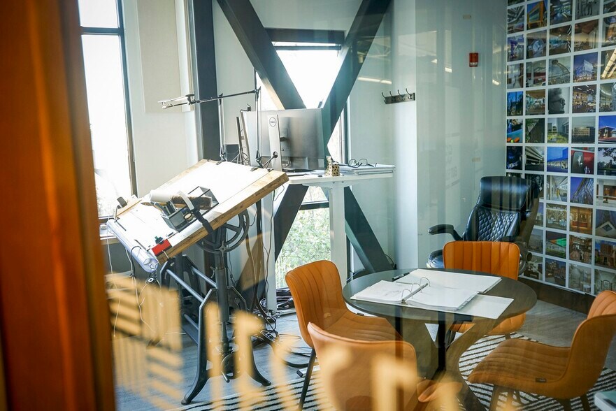 More Photos Of 123 2nd Ave S, Edmonds Coworking Space