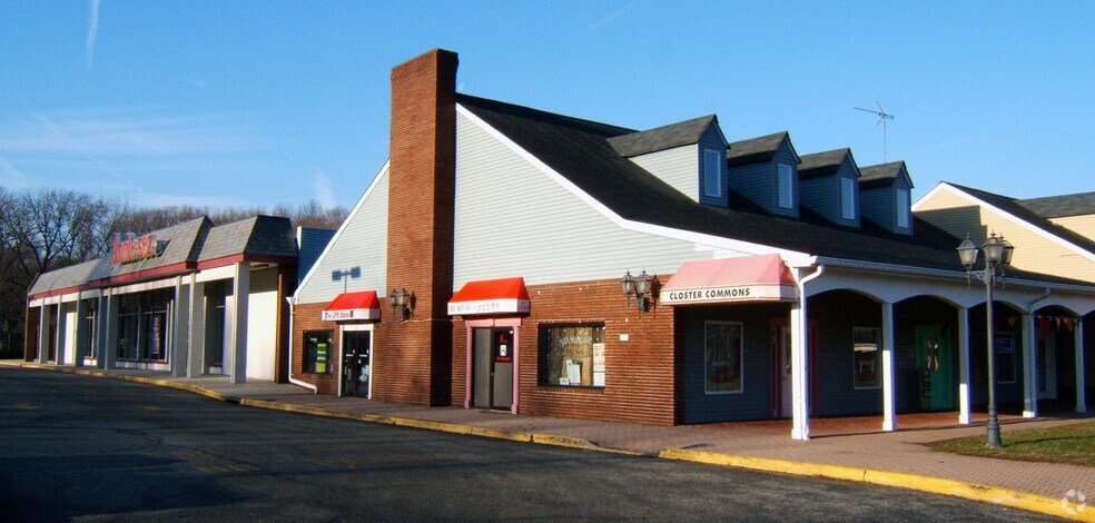 More Photos Of 570-600 Piermont Rd, Closter Fast Food For Lease