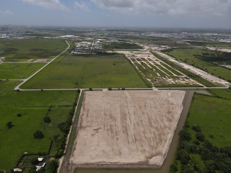 More Photos Of Hwy 227A & 434 Hwy, Freeport Land For Lease