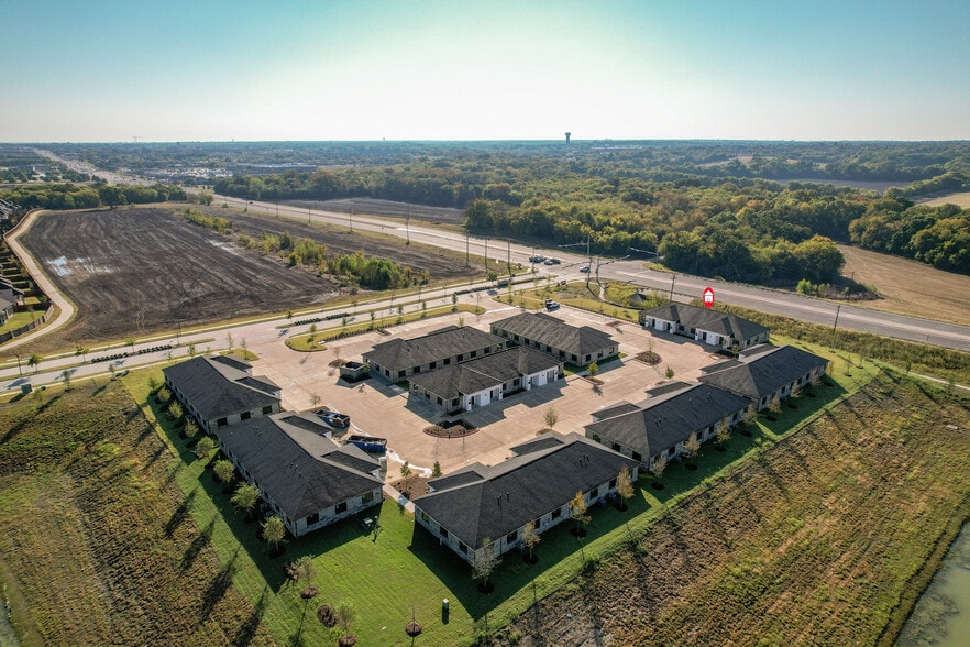 More Photos Of 2001 Auburn Hills Pky, McKinney Office For Lease