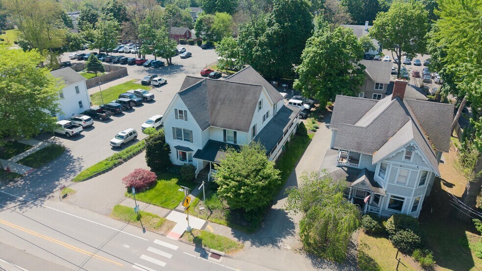 More Photos Of 14 Elm St, New Milford Office For Lease