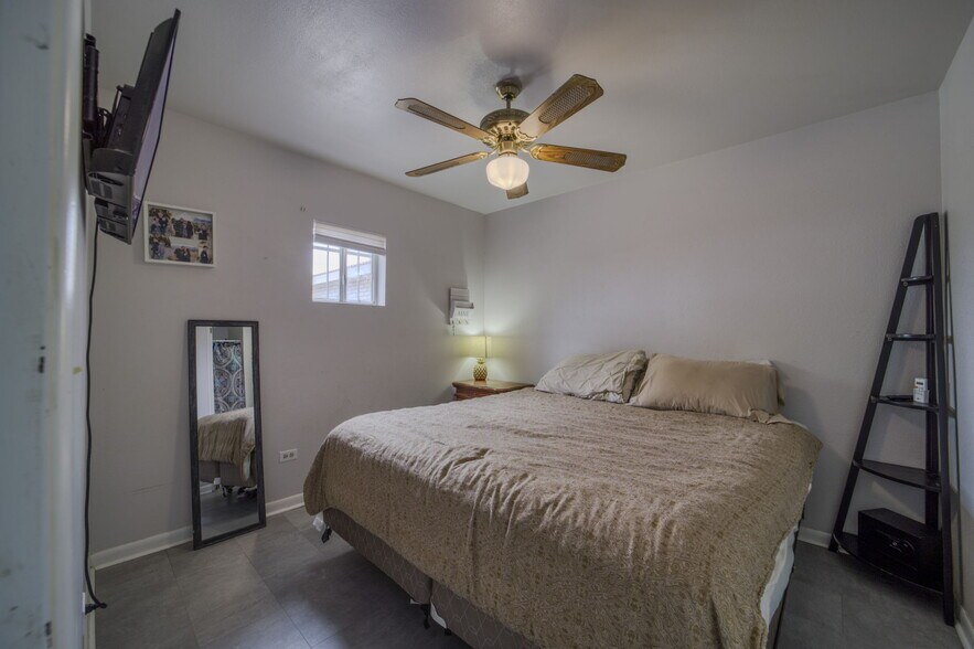 More Photos Of 5201 S Highway 95, Fort Mohave Storefront Retail Office For Sale