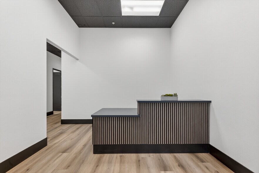 More Photos Of 6123 S Rainbow Blvd, Las Vegas Office For Lease