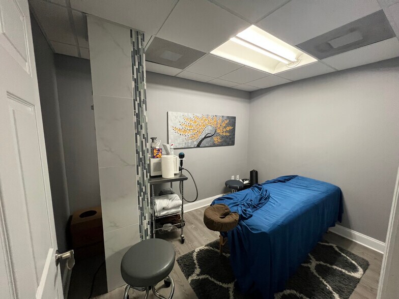 More Photos Of 5353 N Federal Hwy, Fort Lauderdale Medical For Lease