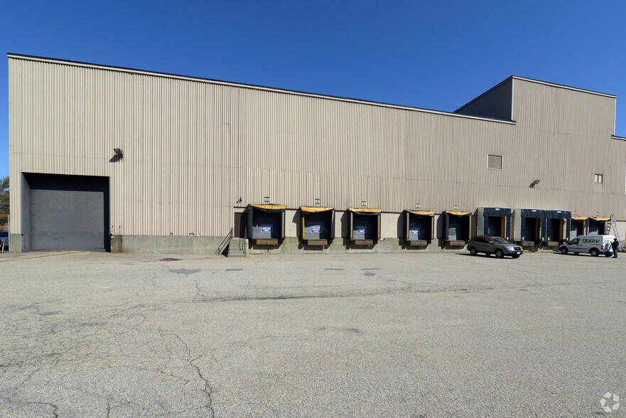 More Photos Of 1515 Washington St, Braintree Light Manufacturing For Lease