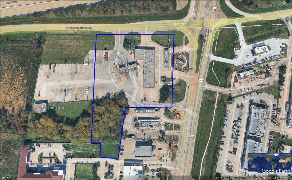 Primary Photo Of 10330 E I-10 Fwy, Baytown Freestanding For Sale