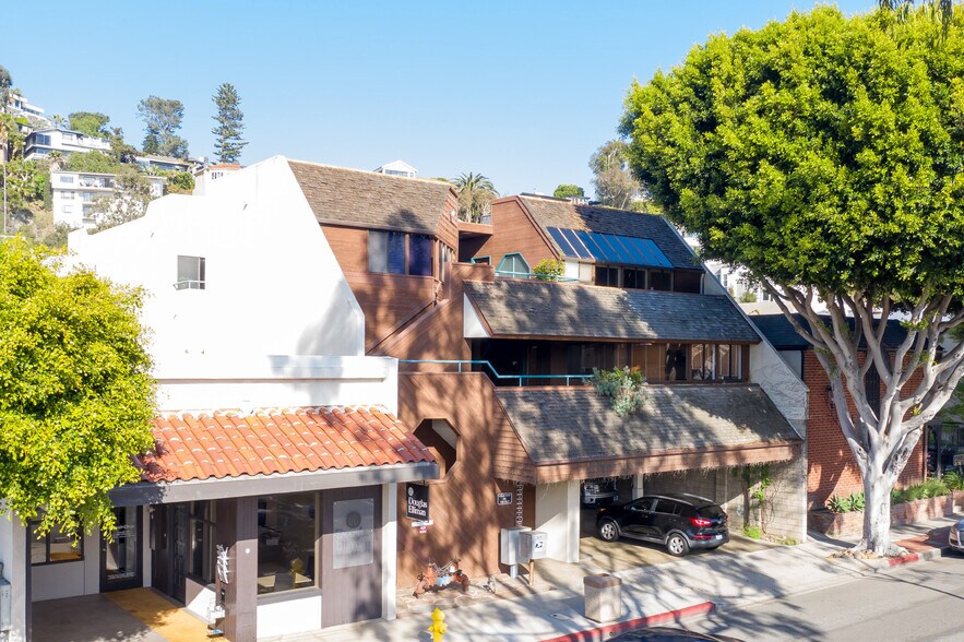 More Photos Of 352 3rd St, Laguna Beach Office For Sale