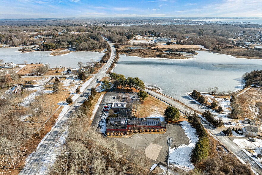 More Photos Of 107 Wilcox Rd, Stonington Loft Creative Space For Lease