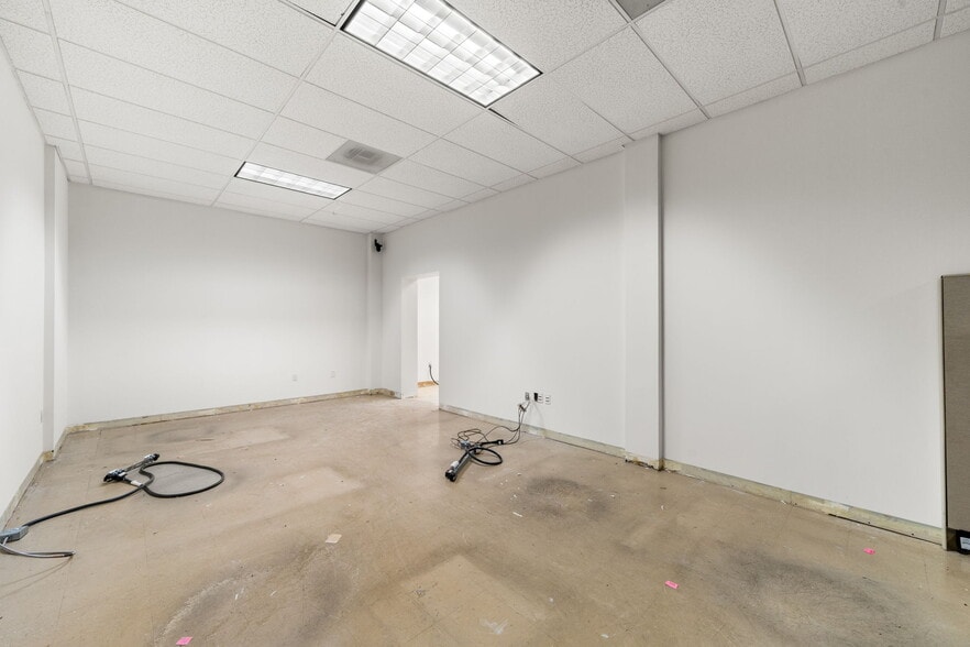 More Photos Of 554 E San Bernardino Rd, Covina Medical For Lease
