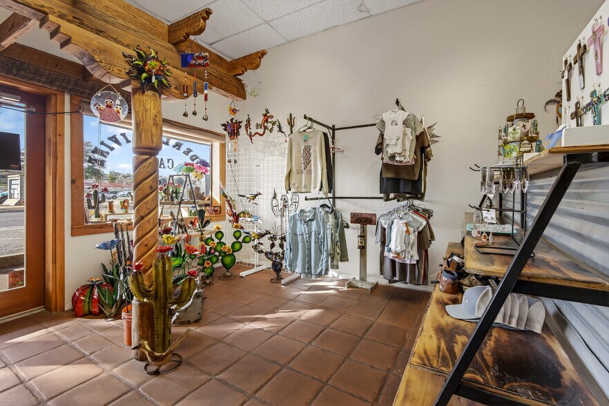 More Photos Of 545 S Main St, Camp Verde Storefront For Sale