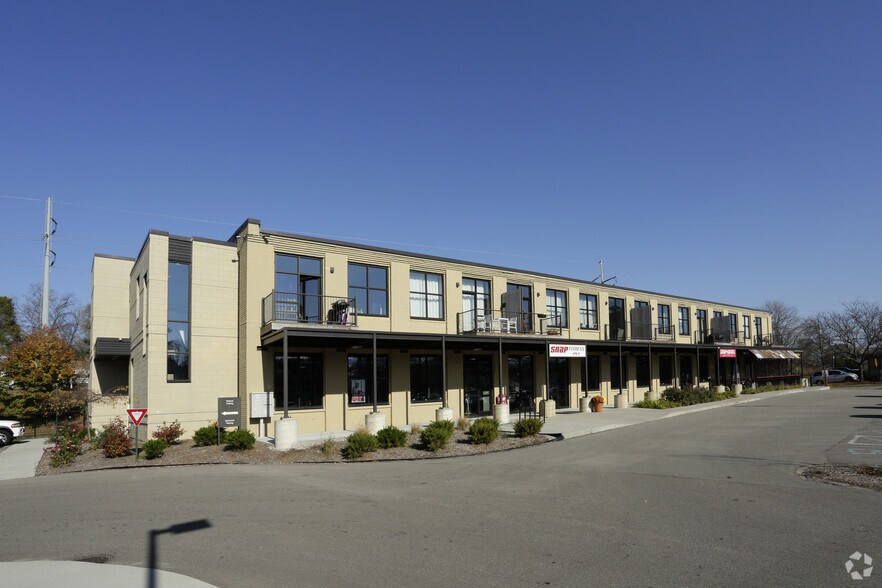 More Photos Of 855 Michigan St NE, Grand Rapids Apartments For Lease