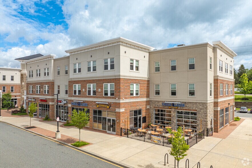 More Photos Of 4420 Limestone Rd, Wilmington Storefront For Lease