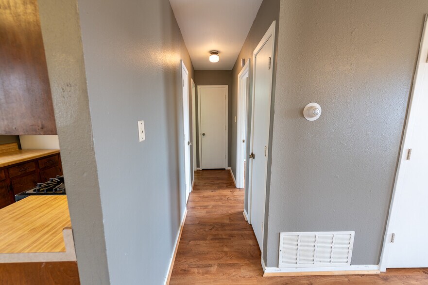 More Photos Of 100 Colvin St, Mount Vernon Apartments For Sale