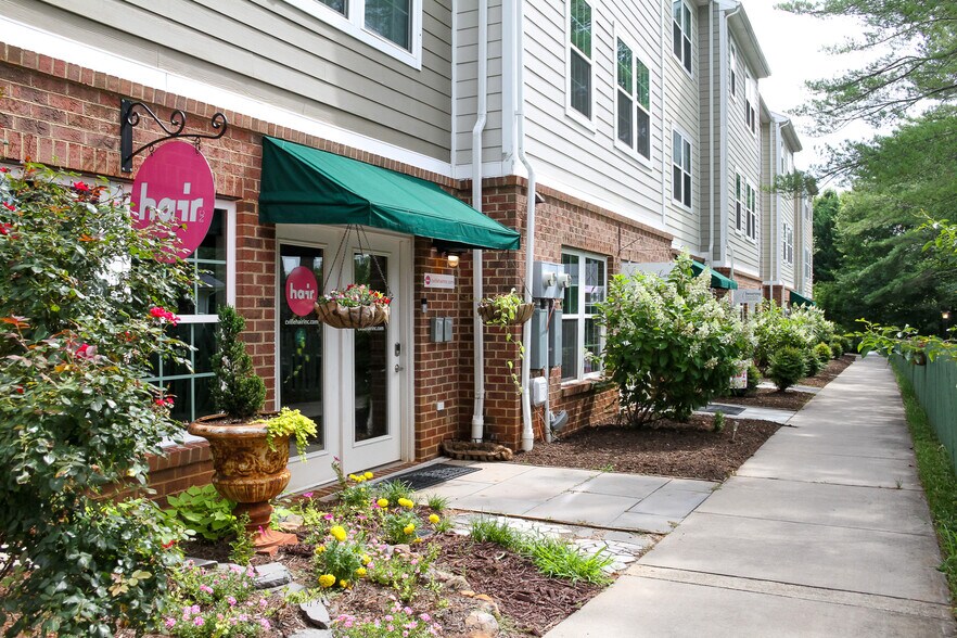 More Photos Of 580 Radford Ln, Crozet Medical For Lease