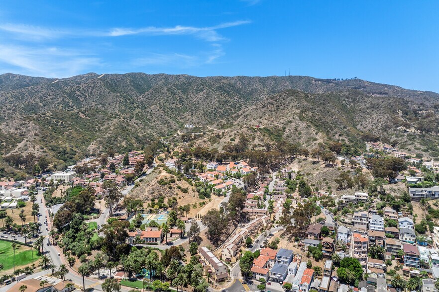 More Photos Of 321 Tremont St, Avalon Apartments For Sale