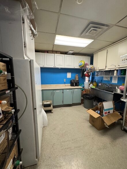 More Photos Of 2400 Sheridan Dr, Tonawanda Amusement Park For Sale