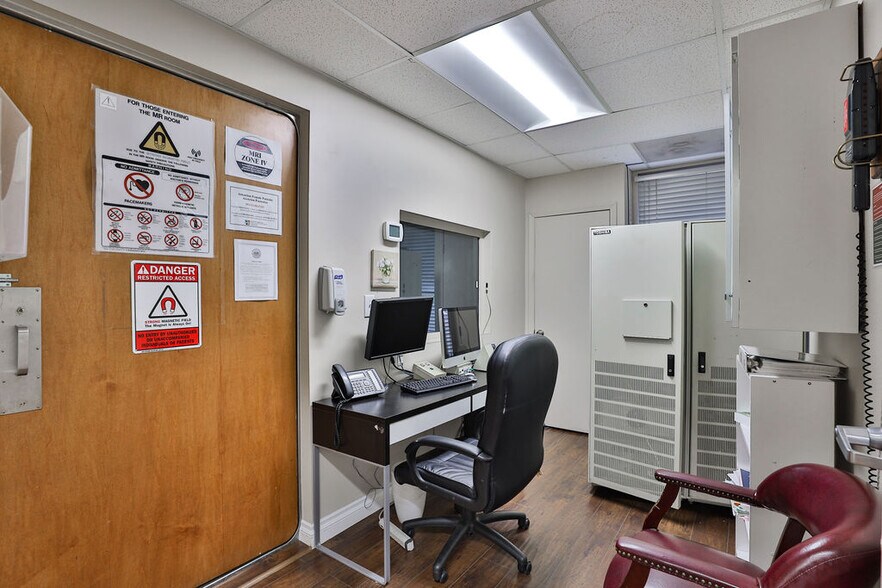 More Photos Of 7051 Alvarado Rd, La Mesa Medical For Sale