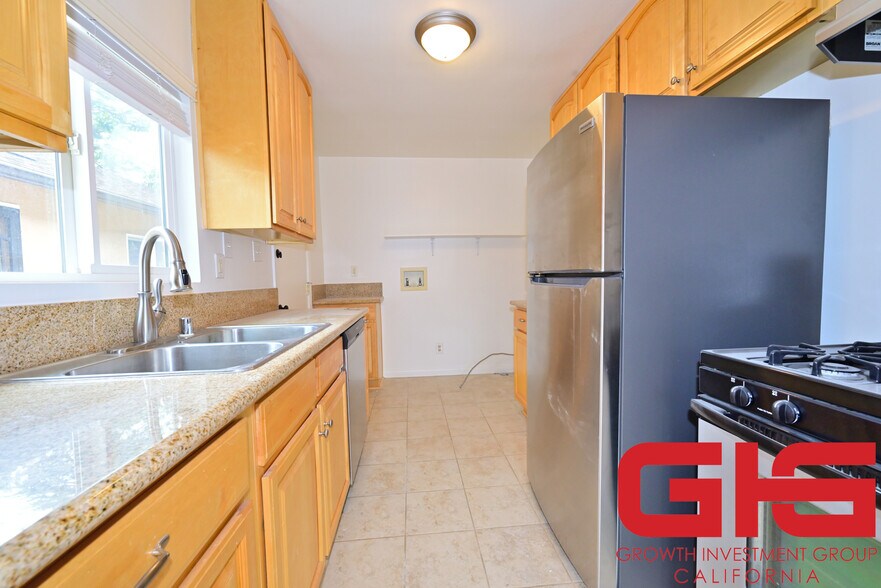 More Photos Of 517 E Washington Blvd, Pasadena Apartments For Sale