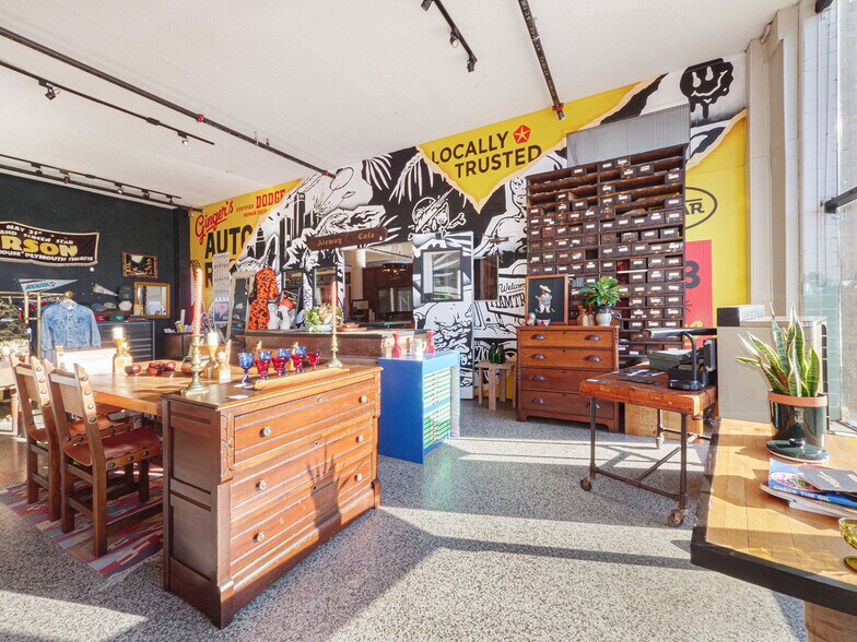 More Photos Of 11500 Joseph Campau St, Hamtramck Auto Dealership For Sale