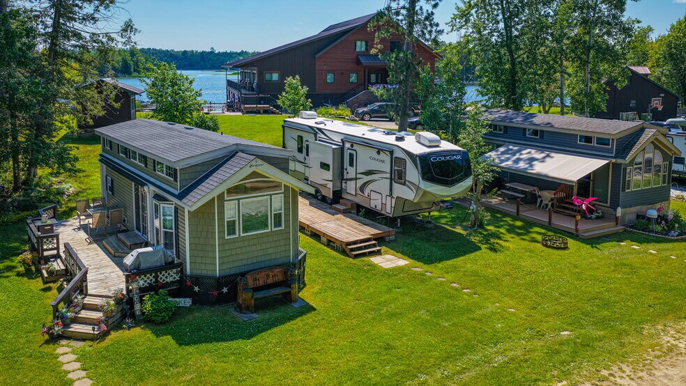 More Photos Of 3600 County Road 54 NE, Longville Hotel For Sale