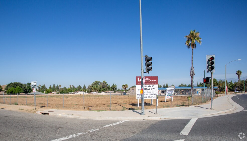 More Photos Of NWC Van Buren Blvd. & Challen Ave, Riverside Storefront For Lease