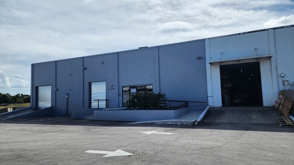 More Photos Of 7890 NW 34th St, Miami Warehouse For Lease