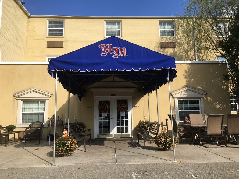 More Photos Of 4220 Saw Mill Run Blvd, Pittsburgh Assisted Living For Sale