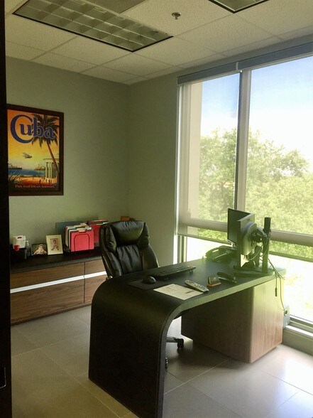 More Photos Of 14125 NW 80th Ave, Miami Lakes Office For Sale