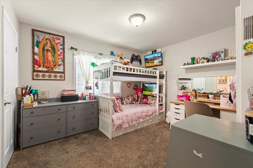More Photos Of 370 N Fairoaks Ave, Sunnyvale Apartments For Sale