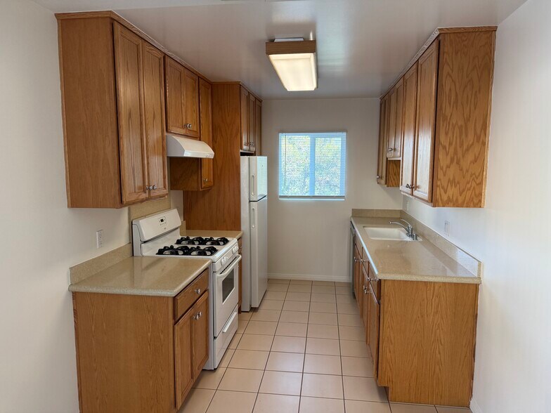 More Photos Of 90-92 Monterey Rd, South Pasadena Apartments For Sale