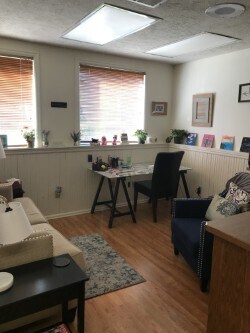 More Photos Of 510 NE Roberts Ave, Gresham Medical For Lease