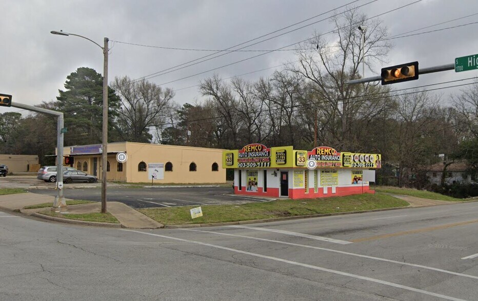 More Photos Of 1734 S High St, Longview Storefront Retail Office For Sale