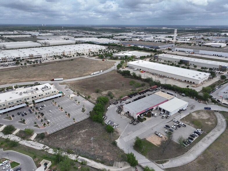 More Photos Of Verde Parkway, Schertz Land For Sale