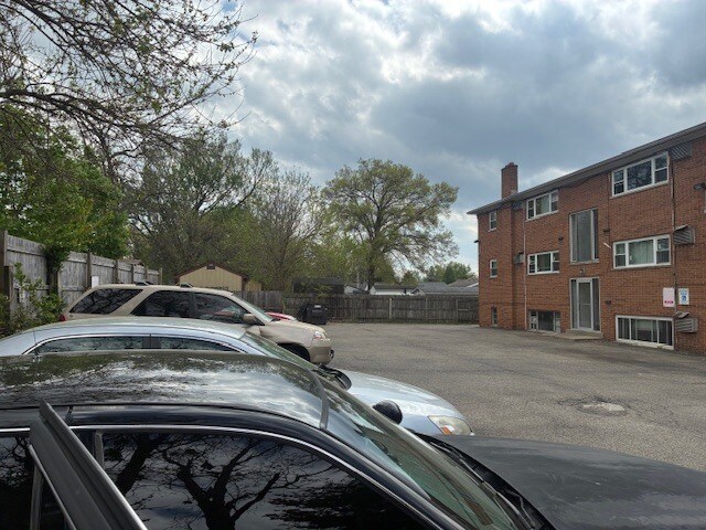 More Photos Of 7240 Longwood Ct, Cincinnati Apartments For Sale