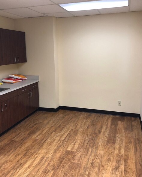 More Photos Of 7200 E Hampden Ave, Denver Office For Lease