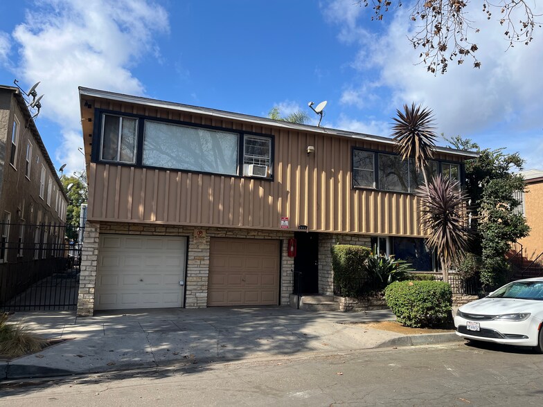 More Photos Of 2015 Cedar Ave, Long Beach Apartments For Sale