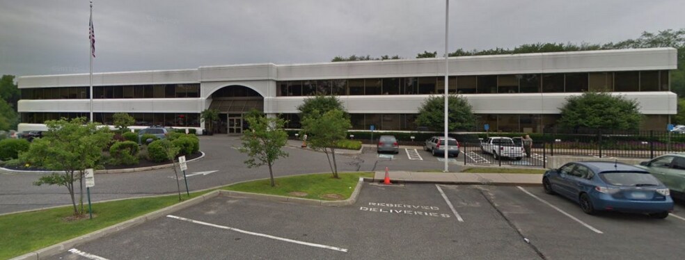 Primary Photo Of 1625 Straits Tpke, Middlebury Medical For Lease