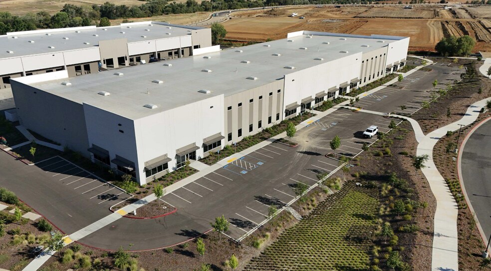More Photos Of Golden Foothill Pky, El Dorado Hills Unknown For Lease