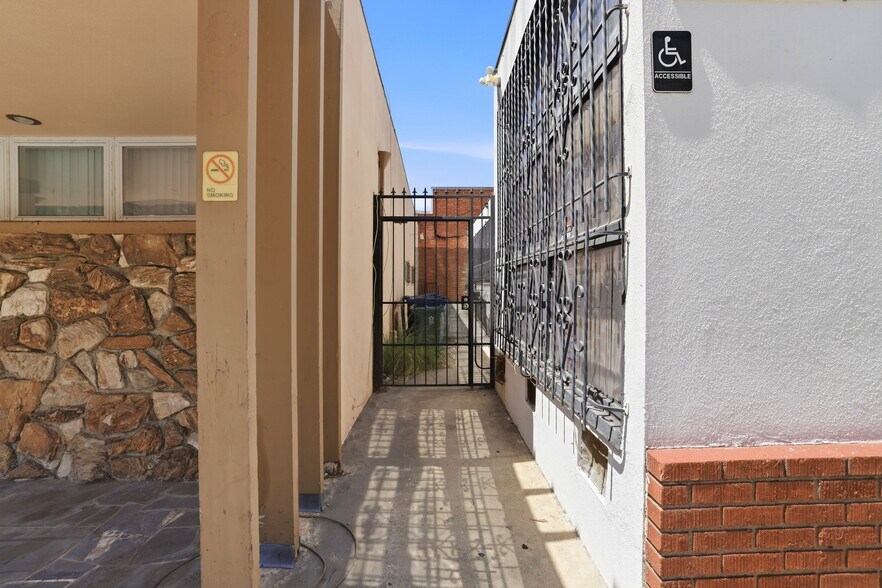 More Photos Of , Inglewood Office For Sale
