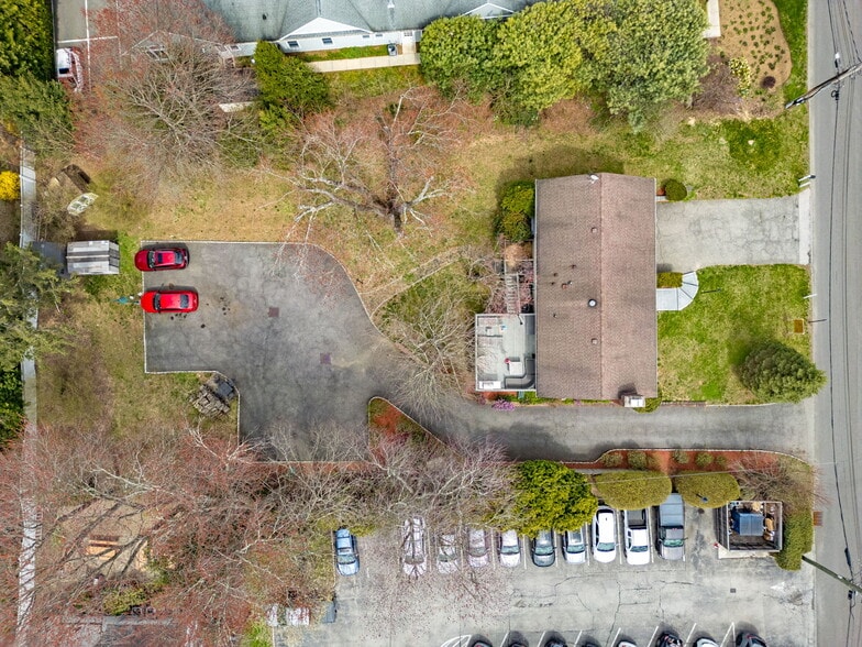 Primary Photo Of 3 Macdonald Ave, Armonk Office For Sale