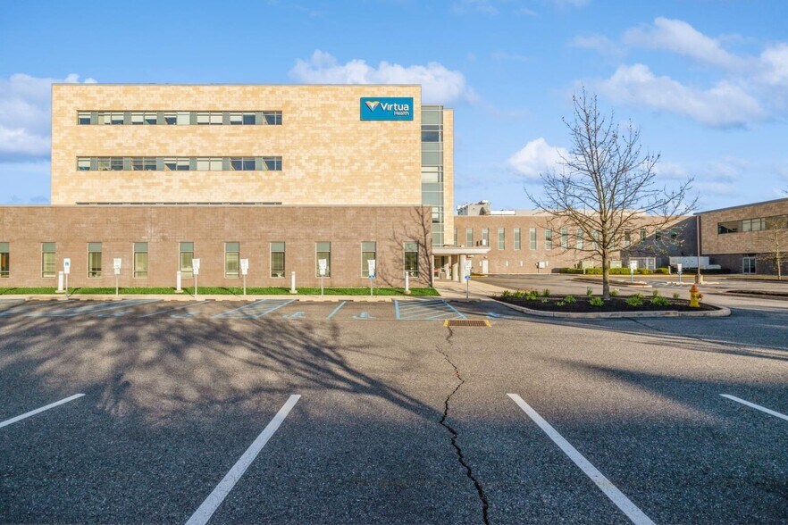 More Photos Of 239 Hurffville Crosskeys Rd, Sewell Medical For Lease